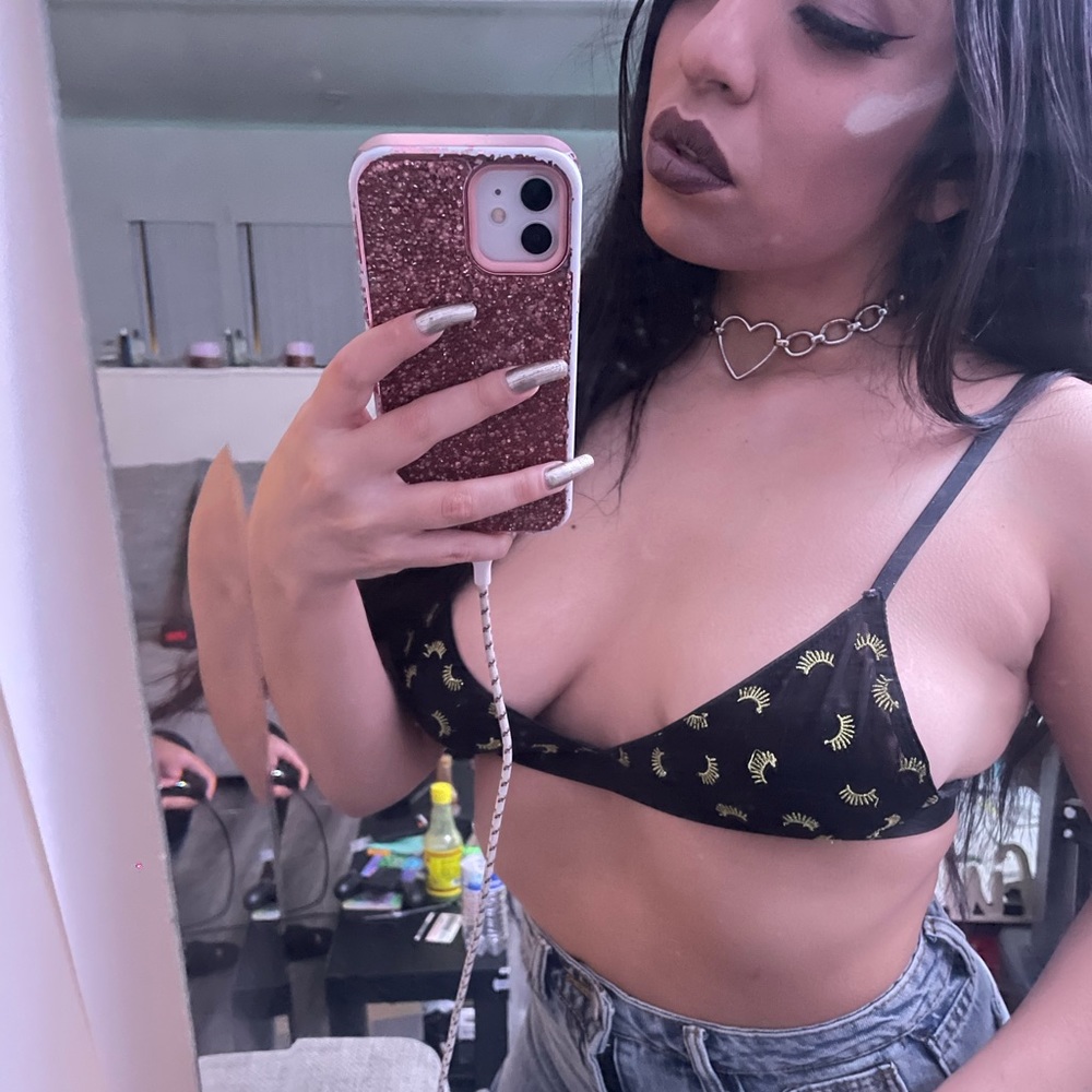 Dolls Kill Baby Girl Choker 💕 - Picture 1 of 2